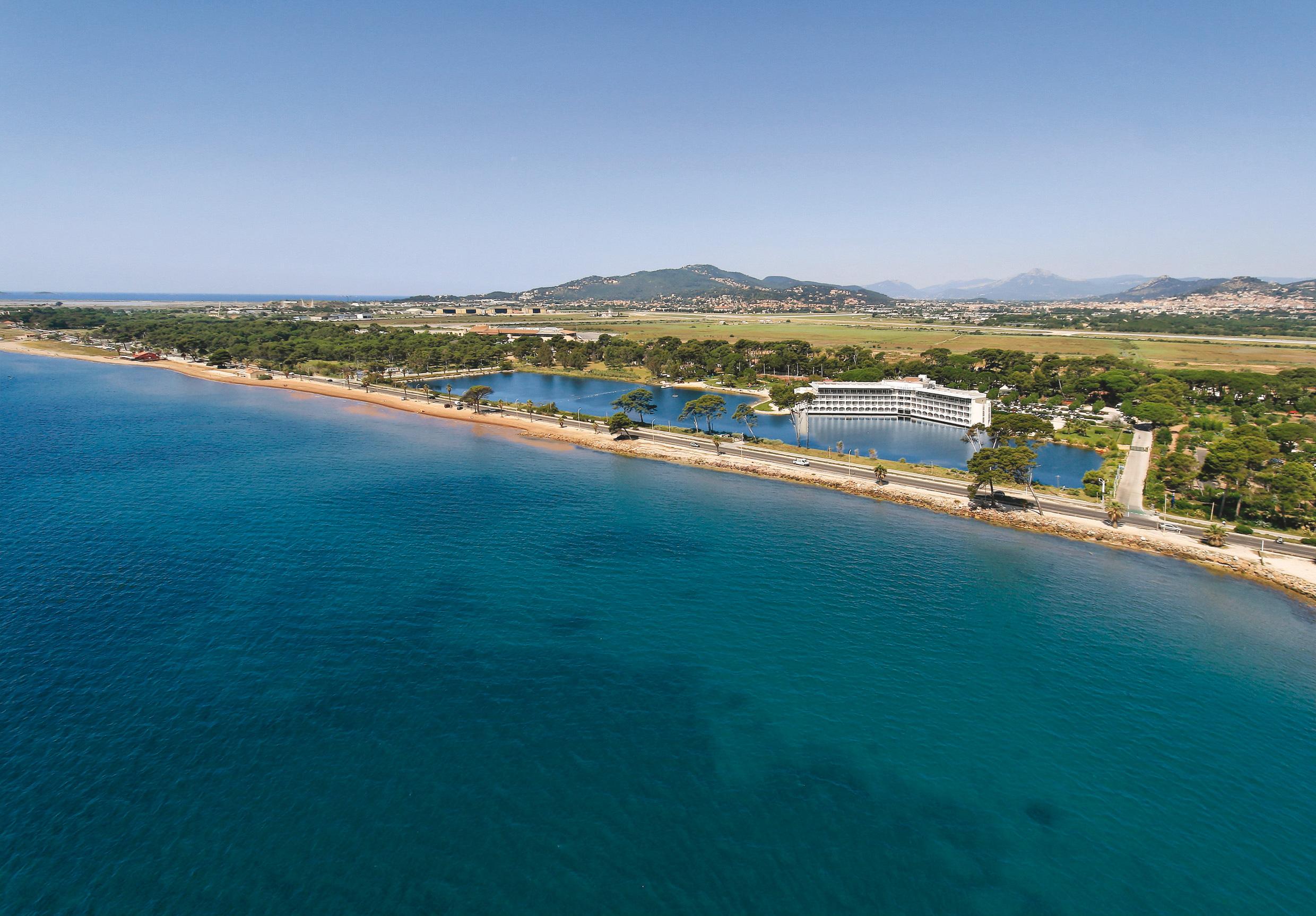 Hotel Club Le Plein Sud Vacances Bleues Hyeres Exterior photo