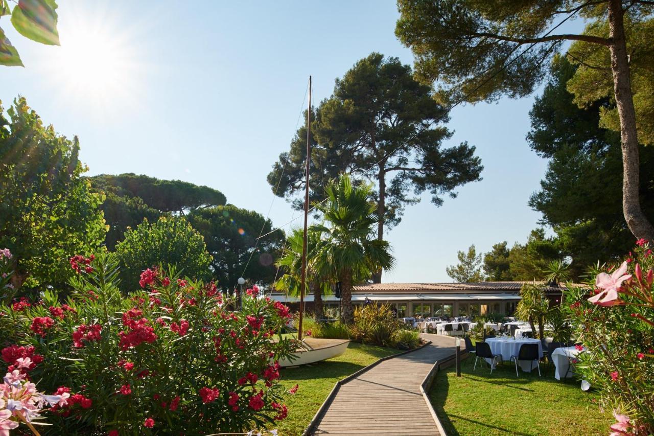 Hotel Club Le Plein Sud Vacances Bleues Hyeres Exterior photo