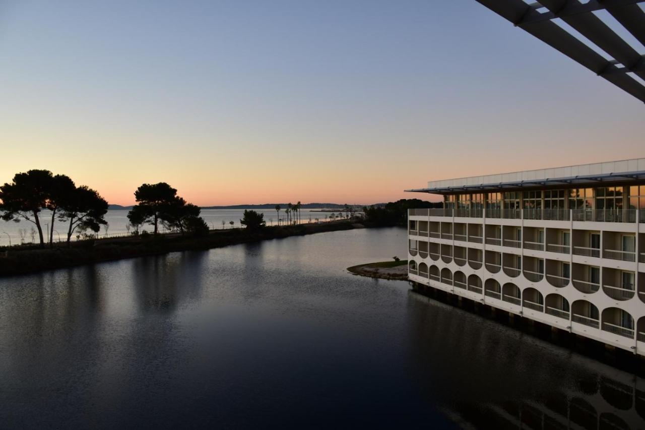 Hotel Club Le Plein Sud Vacances Bleues Hyeres Exterior photo